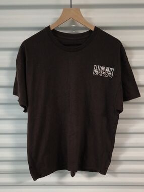 Taylor Swift The Eras Tour Local Crew Brown Crewneck Short Sleeve T-shirt XL